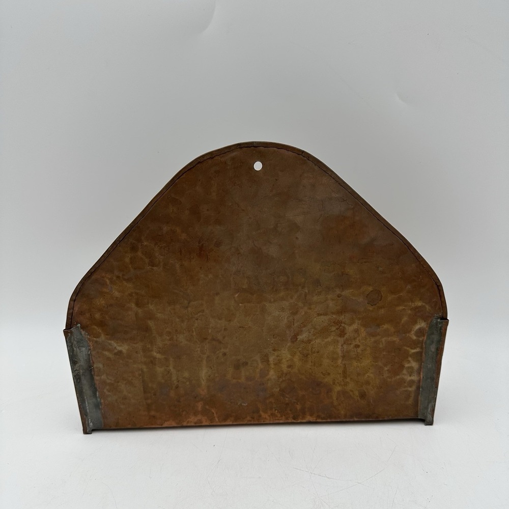 Vintage Hammered Copper Mail/Letter Holder 10" x 9" Wall Hanging Half Moon Shape - Picture 5 of 6